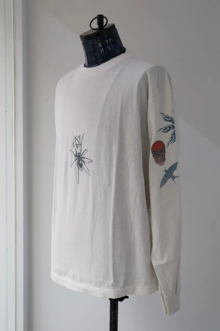 SAINT Mxxxxxx × Dr. Woo DW_LS TEE/TATTOO/WHT Dr.Woo joint model TATOO tattoo long sleeve off-white S-XL OE yarn Tube weaving high weight fabric without side seams Original printing water slurry process No touch printing Breathable and comfortable Original level replica printing Correct version Correct main mark/wash mark/cherub anti-counterfeiting mark